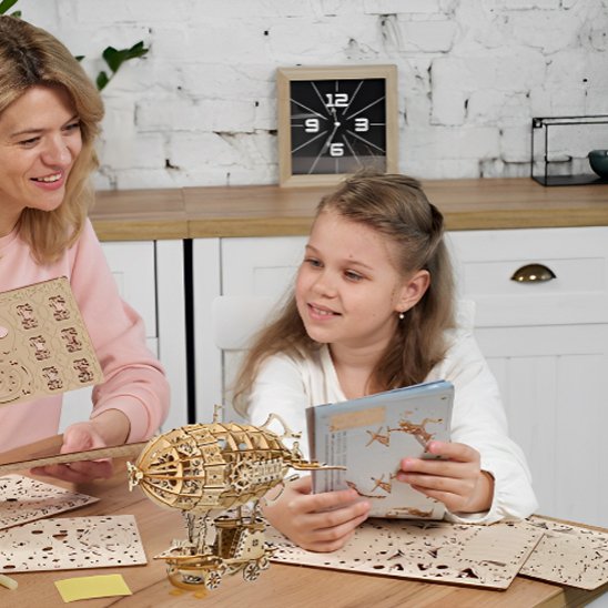 Puzzle 3D Voiture en Bois, un jeu pour le développement de la patience et de la persévérance