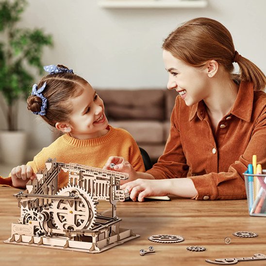 Jeux de Construction, puzzles mécaniques, un jeu pour développer la confiance en soi.