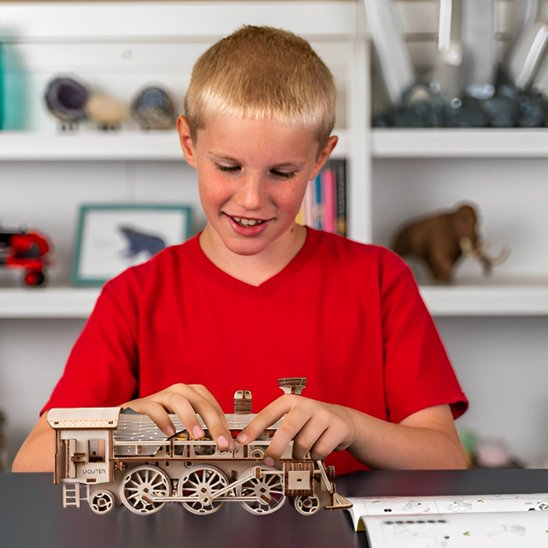 Puzzle 3D, Train à Vapeur Rétro Mobile, un jeu éducatif qui donne à l'enfant la capacité créative.