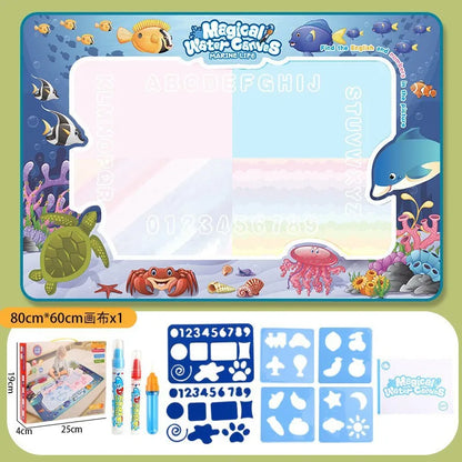 Tapis dessin à l’eau magique Montessori | 100×80 ou 80×60 cm | 18 Motifs | Dos Nylon | Zéro Tache | Réutilisable