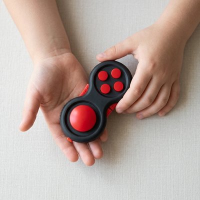 Jouet anti stress • fidget pad manette anti‑stress ado 14+ jouet décompression silencieux boutons silicone EDC portable